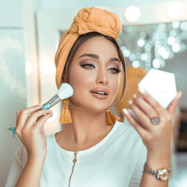 Apps virtuales de prueba de maquillaje para encontrar el tono perfecto en línea Apps virtuales de prueba de maquillaje para encontrar el tono perfecto en línea